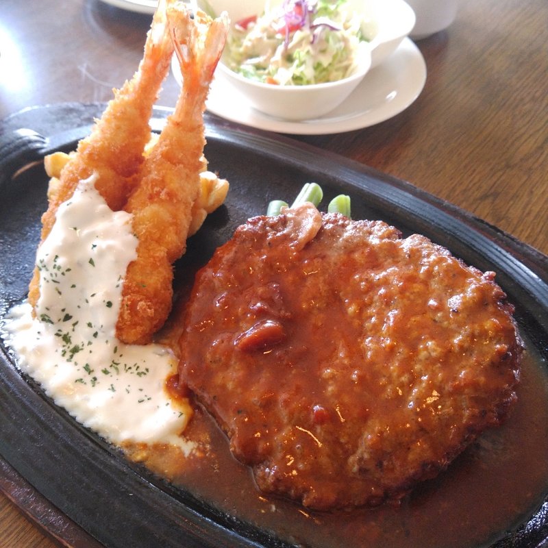 エビフライ&Lハンバーグステーキランチ(ビック・シェフ )