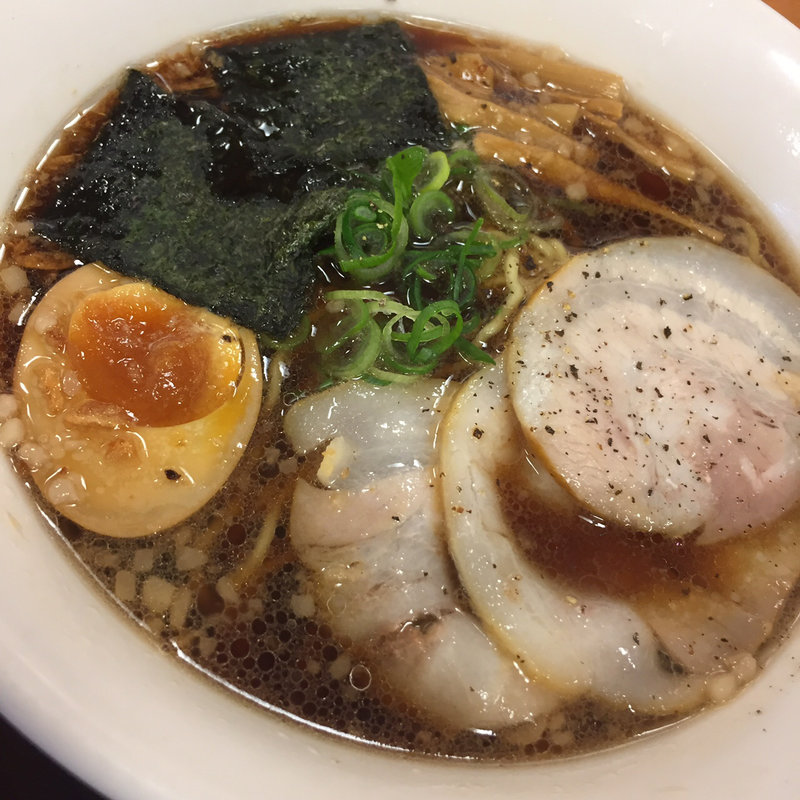 黒醤油らーめん(こかげ亭 淡河PA店)