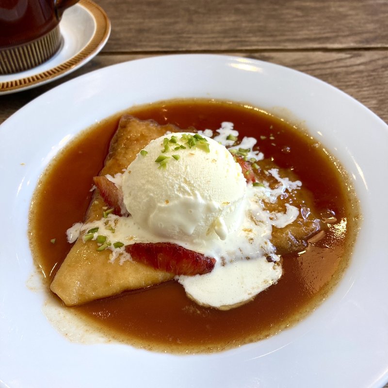 クレープ　シュゼット(エルマーズグリーンカフェ)