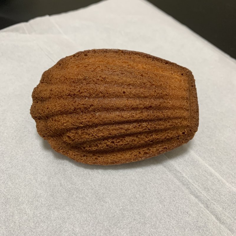 マドレーヌ・エシレ(エシレ・メゾン デュ ブール （ECHIRE MAISON DU BEURRE）)