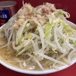 ぶたラーメン（ニンニク、ヤサイ）(ラーメン二郎 三田本店 （らーめんじろう）)