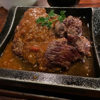 和牛入りハンバーグとハラミステーキのコラボ(鉄板ダイニング 哲)