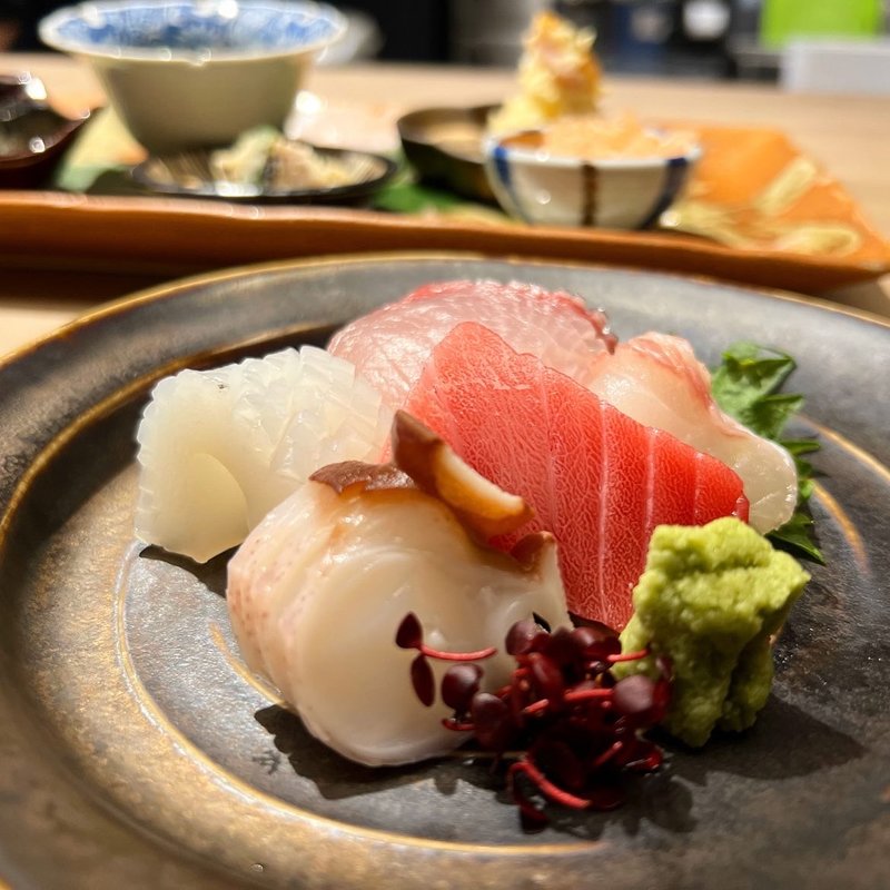 刺身(まんざら亭 NISHIKI （まんざらていにしき）)