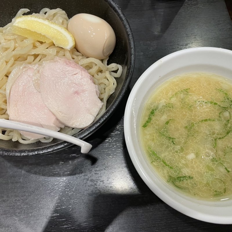 (濃厚鶏そば 麺屋武一 新橋本店)