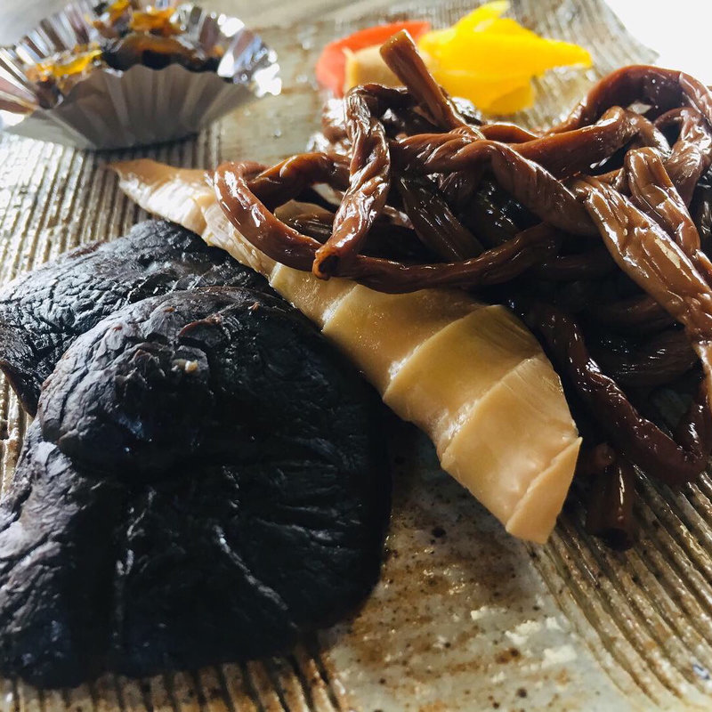 山菜の煮付け(山菜長越 )