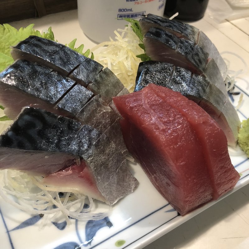 しめ鯖（まぐろ付）(佐平 )