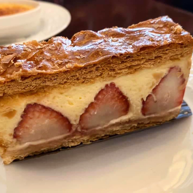 苺ミルフィーユ(オー バカナル 東山 （AUX BACCHANALES）)