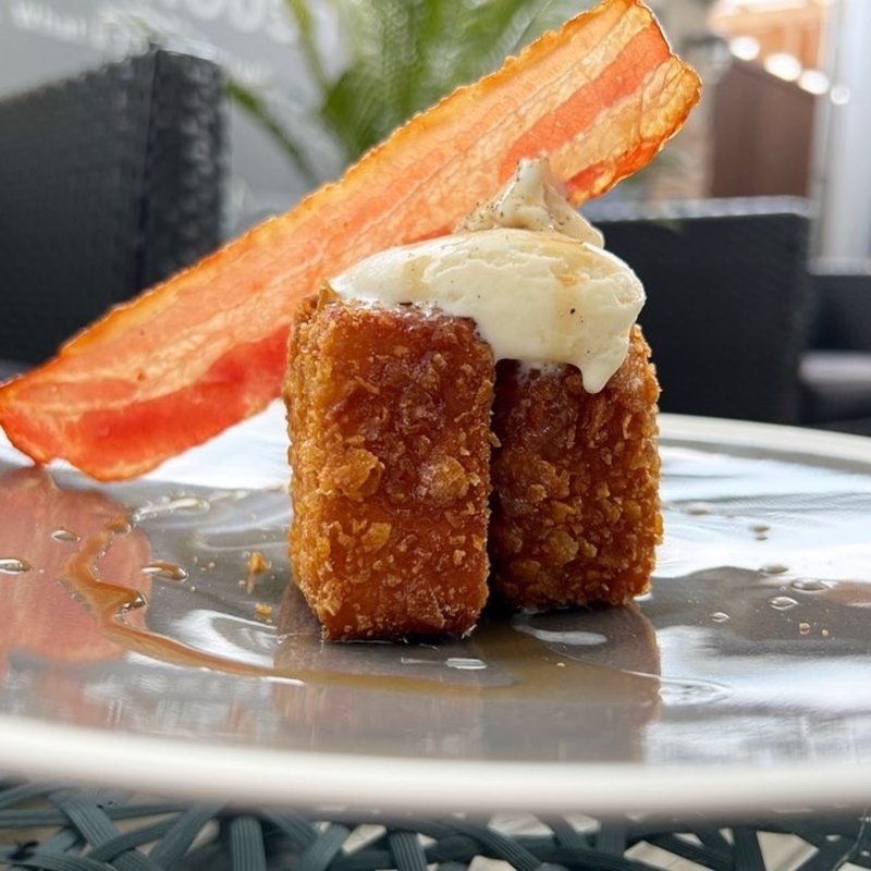 揚げパン(What's The Life Style)