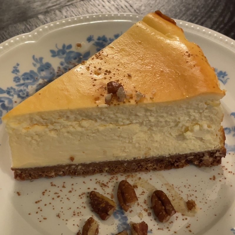 ベイクドチーズケーキ(Cafe ALMA)