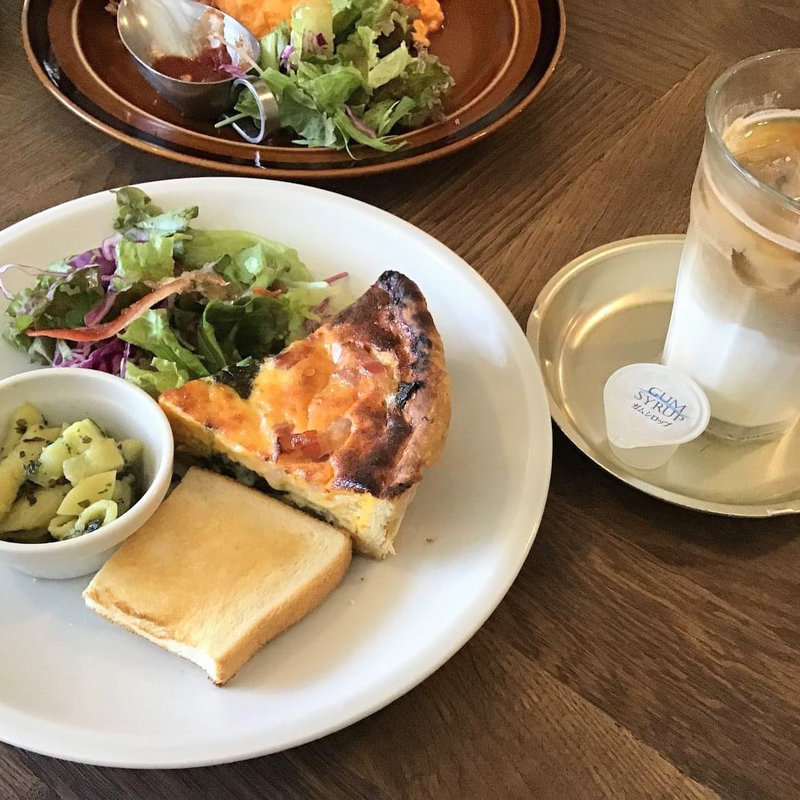 キッシュプレート(cafe UWAIT)