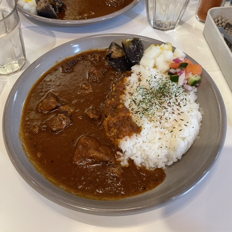 牛すじカレー(丸の内スパイス)