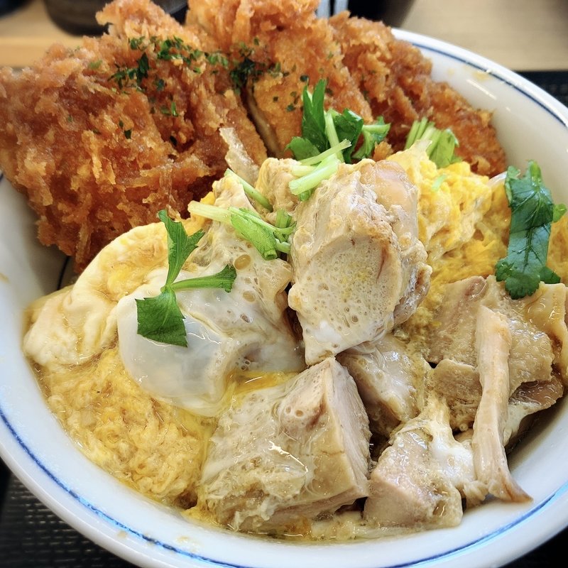 親子丼とタレカツの合盛丼(かつや 福岡香椎店)