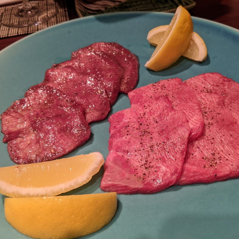 熟成タン部位食べ比べ(銀座焼肉 にく﨑)