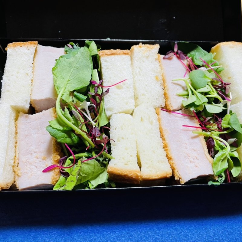 カツサンド(炉端 酒 勿ノ論)