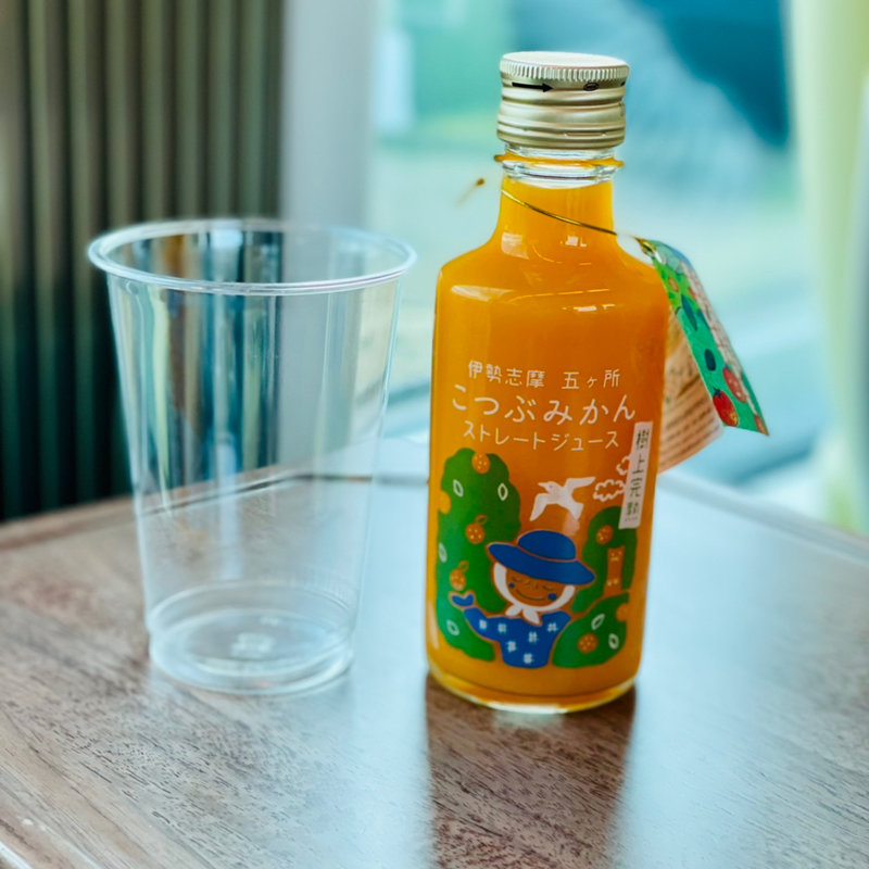 伊勢志摩五ヶ所　こつぶみかんストレートジュース(近鉄特急しまかぜ内　カフェ )