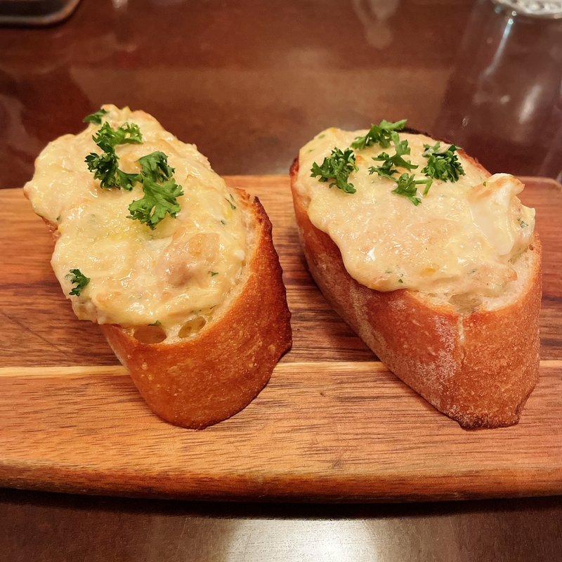 いろいろブルスケッタ タルタルツナ（2枚）(KURA 中目黒店 （クラ）)