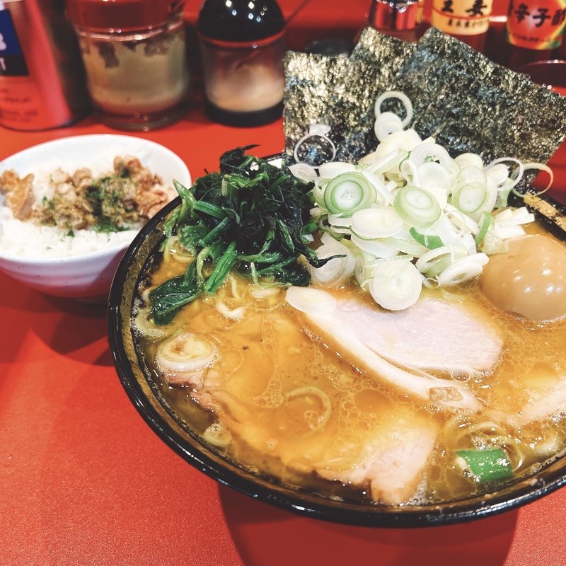 チャーシュー麺4枚 味玉、ねぎ増 チャーシューまぶし(ラーメン 厚木家)