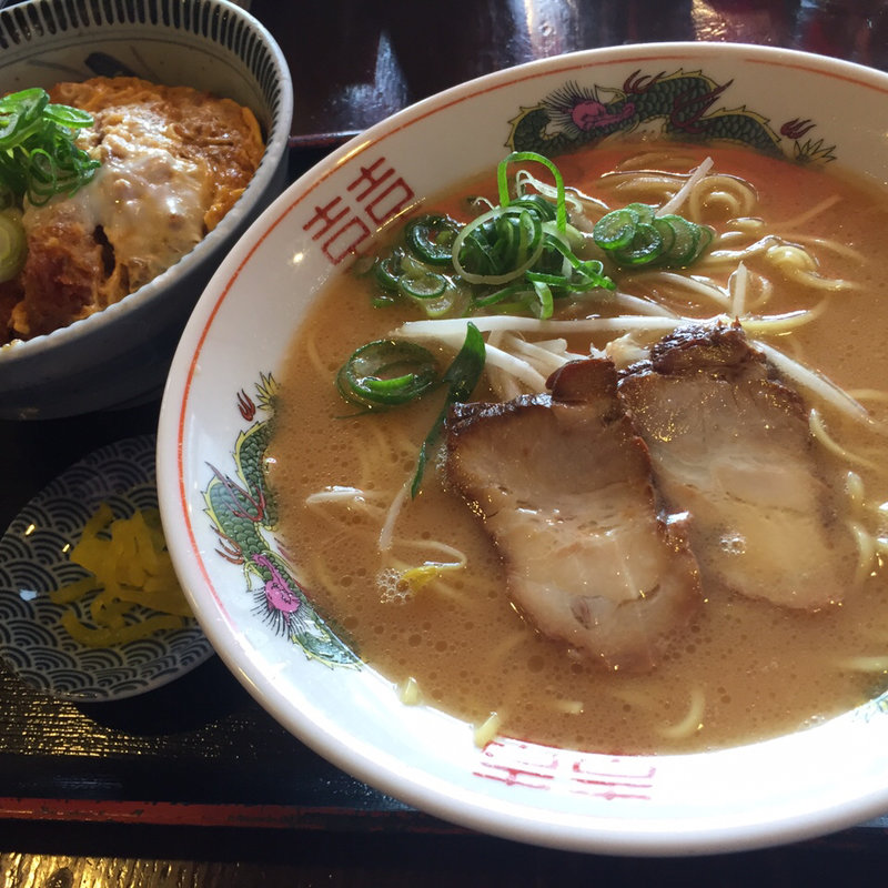 ラーメンかつ丼セット(やまいし 西条店 )