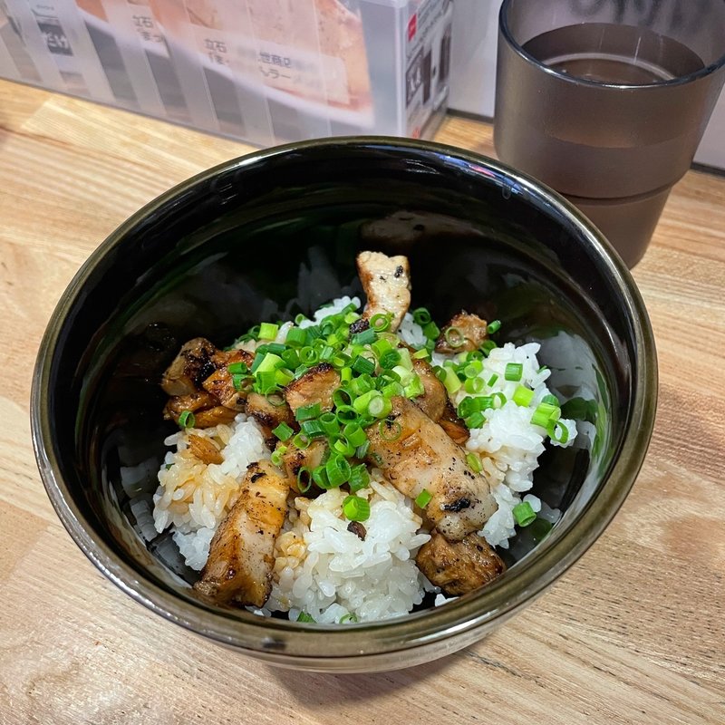 ミニチャーシュー丼(まっちゃんラーメン一筋)