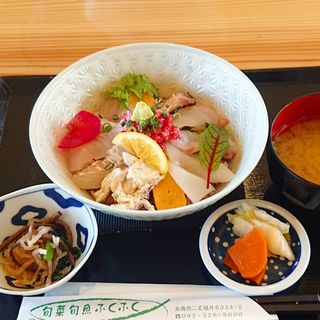 海鮮丼定食