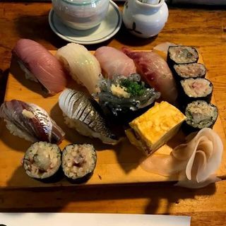 地魚寿司