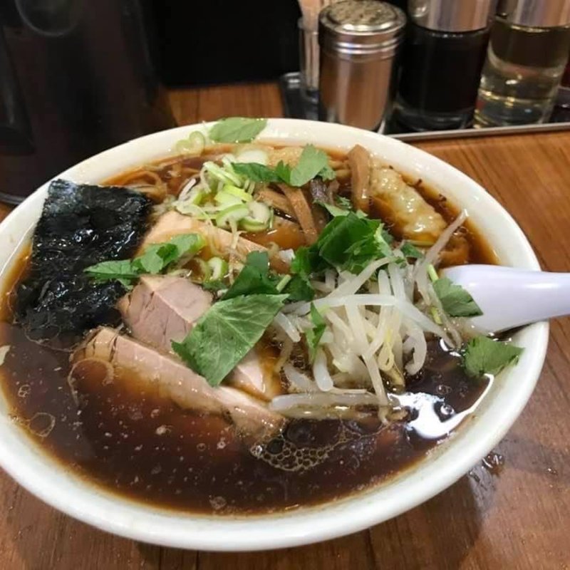 ラーメン(らーめん いしとみ)