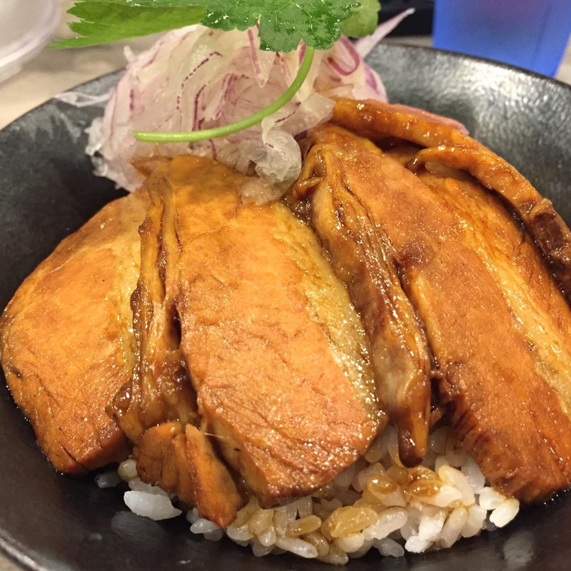 チャーシュー丼(だし廊)