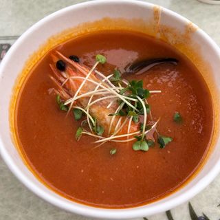 海老とムール貝のトマトスープ(ディズニーシー ザンビーニ・ブラザーズリストランテ)