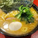 味玉ラーメン(横浜家系ラーメン 濃厚家)
