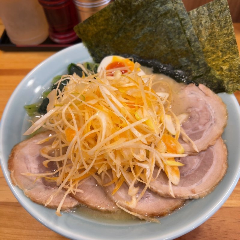 ネギラーメン(横濱とんこつ TUKASA 本店（旧吉壱家）)