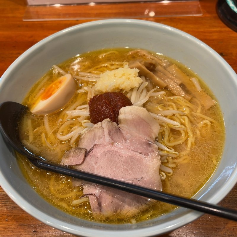 辛うま味噌ラーメン(らぁめん美春)