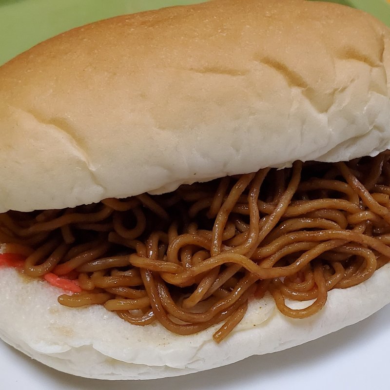 やきそば(吉田パン亀有本店)