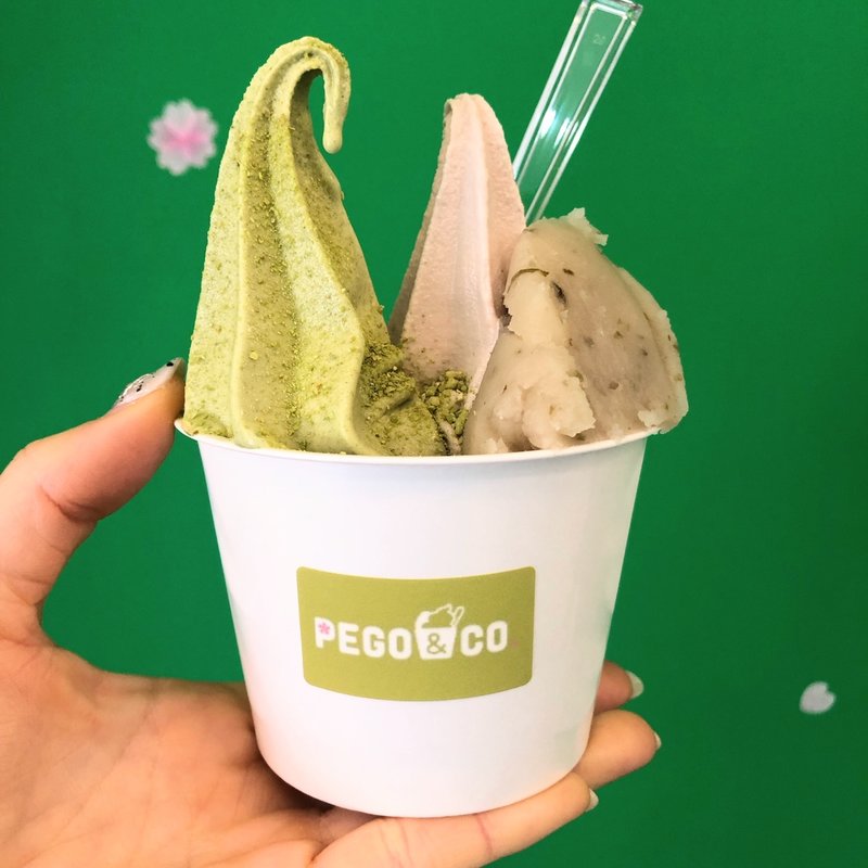 Wソフト（抹茶ホワイトチョコ・桜みるく・桜あん）(PEGO＆CO. 世田谷店（ペゴあんこ せたがやてん）)