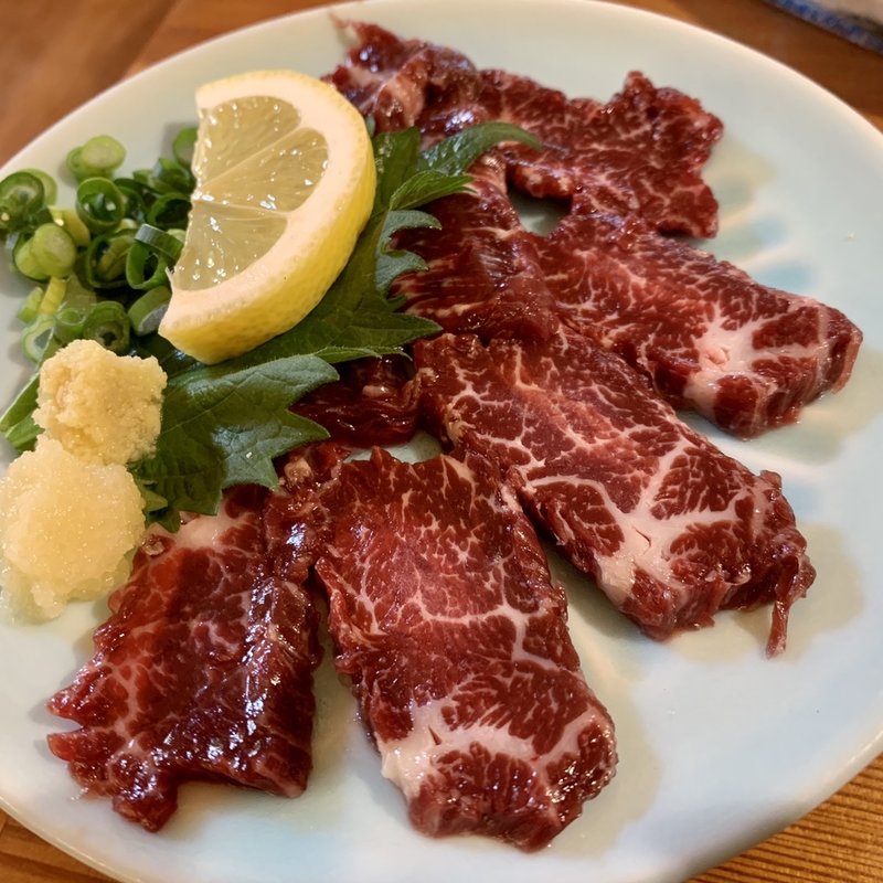 熊本産馬刺し(寿司遊膳さおとめ )