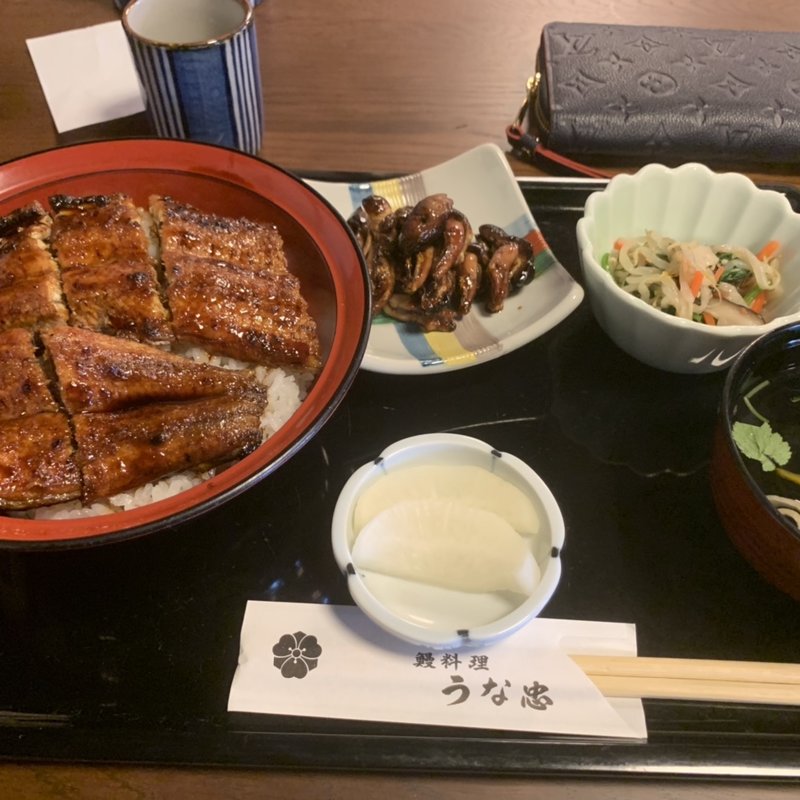 上丼(うな忠 （うなちゅう）)