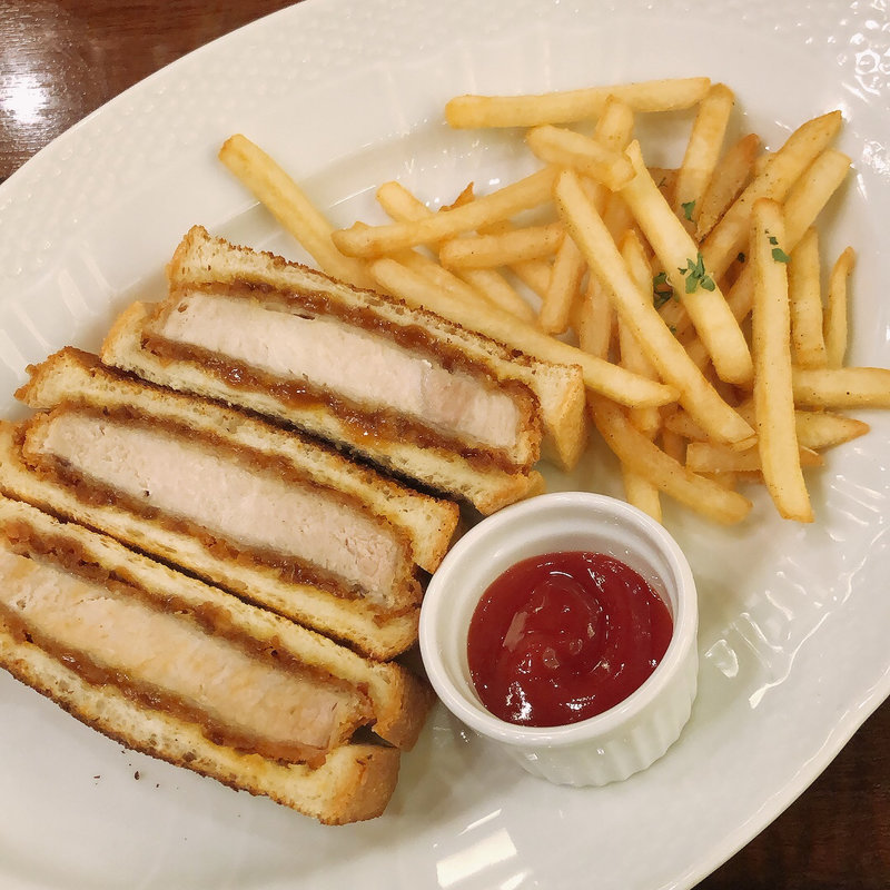 厚切りカツサンド&ポテト(星乃珈琲店 トレッサ横浜店)