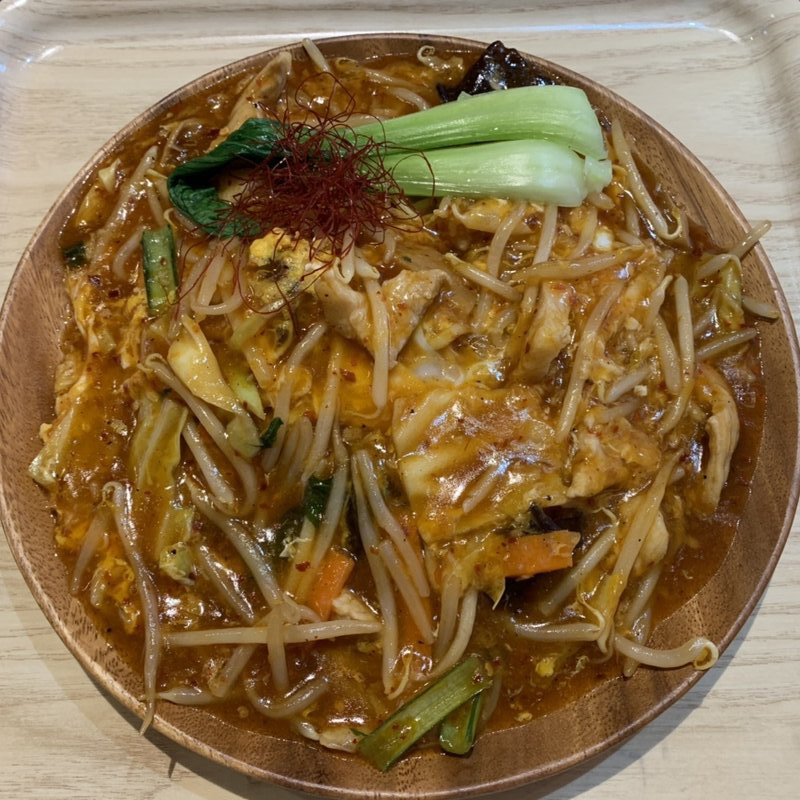 酸辣炒麺(スーラーヤキソバ)(台湾料理　台味)