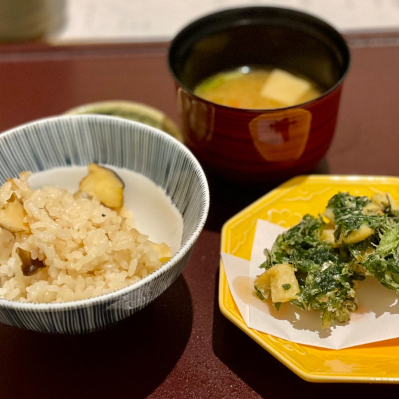 弥生　食事(伊勢神泉 )