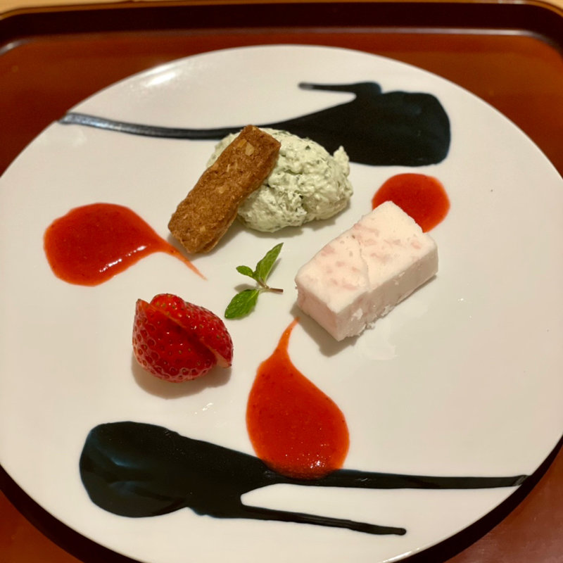 弥生　水物(伊勢神泉 )