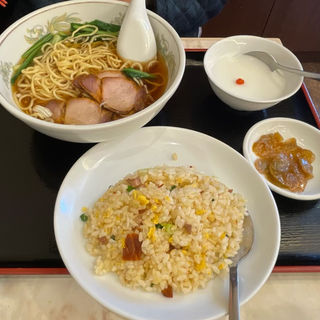 麺飯セット(華錦飯店)