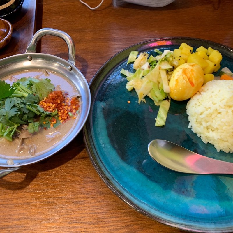 日替り(ビーフとさつまいものタイ風マサマンカレー)(リコ プア （rico pua）)