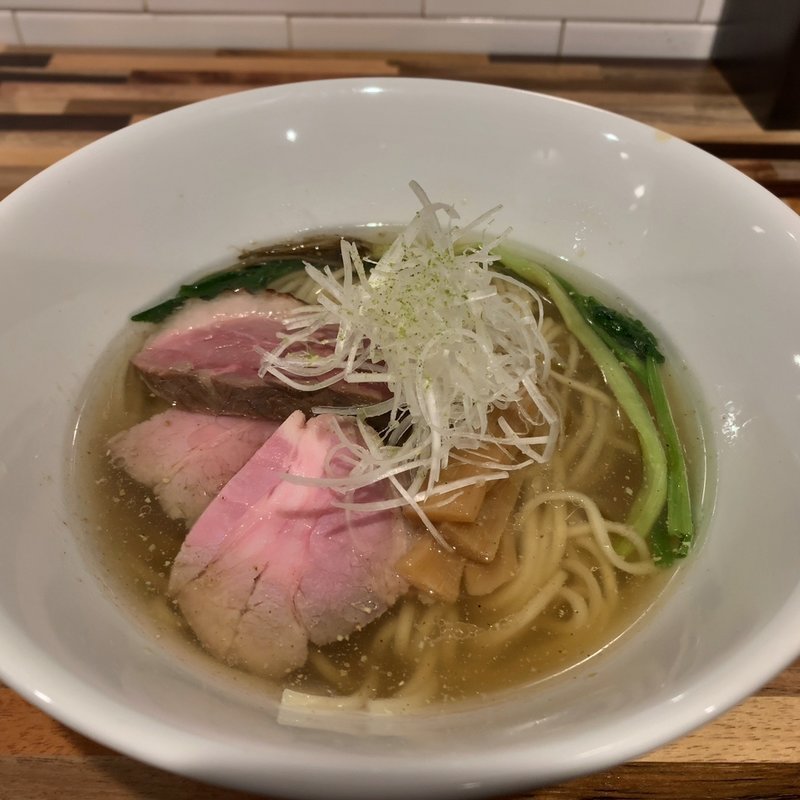 白ラァ麺(雲のきれま)