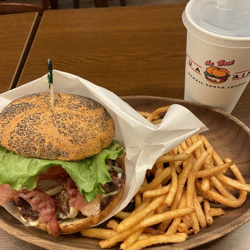 BBQベーコンバーガーセット(KUA`AINA 丸ビル店)