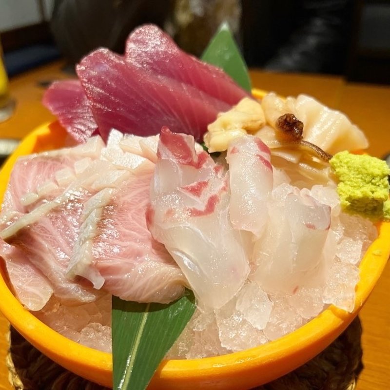 刺身盛り合わせ(夢処 漁師めし 雑魚や )