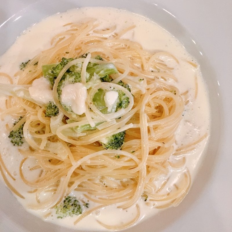 ブロッコリーたっぷりゴルゴンゾーラクリームスパゲッティ(ミオバール （Mio Bar）)