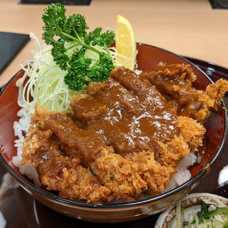 信玄どりのカツ丼 デミ味噌ソース(西新宿 とりほまれ)