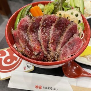 ステーキ丼(松阪まるよし 鎌田本店)