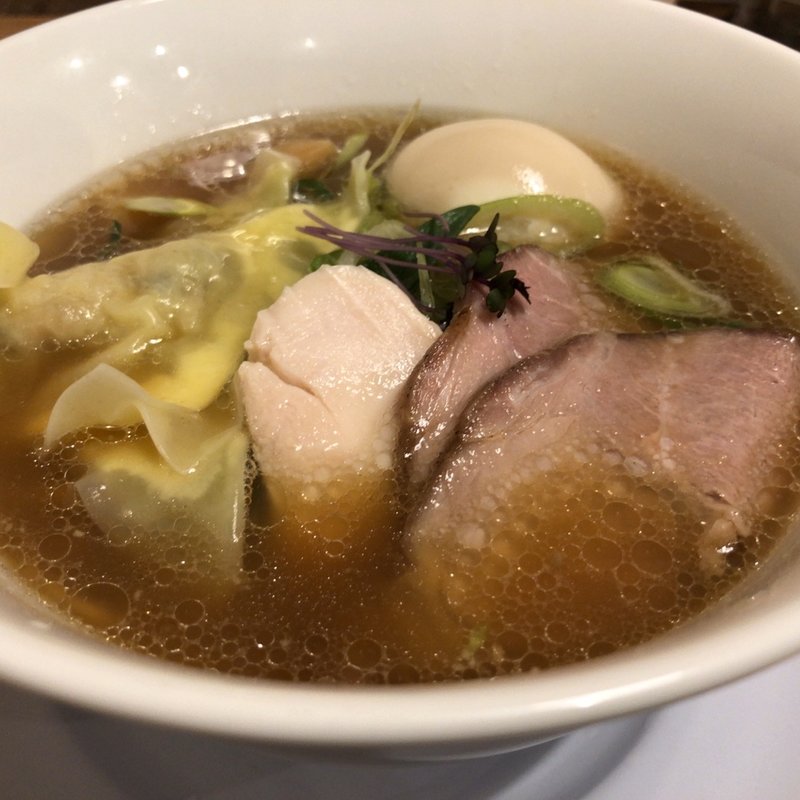 特製中華そば(醤油)(Ramen ThreE)