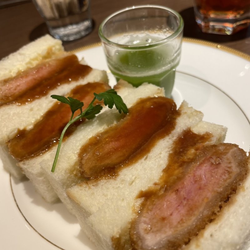 ヘレカツサンド(あべのカツサンドパーラー ロマン亭)