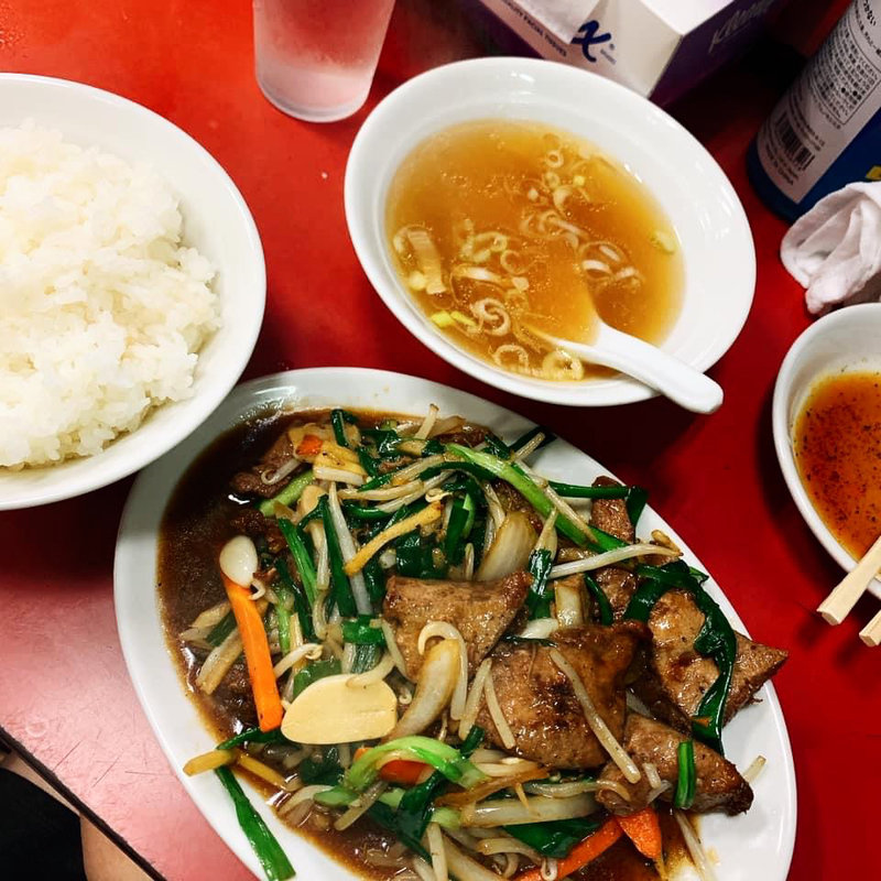 レバニラ定食(菜来軒 )